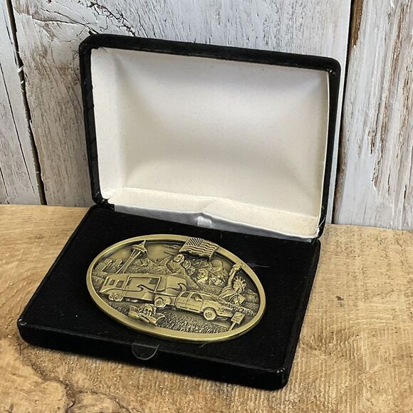 Bergamot Camper Belt Buckle in Box Mens Mt Rushmore Statue of Liberty - Picture 1 of 9